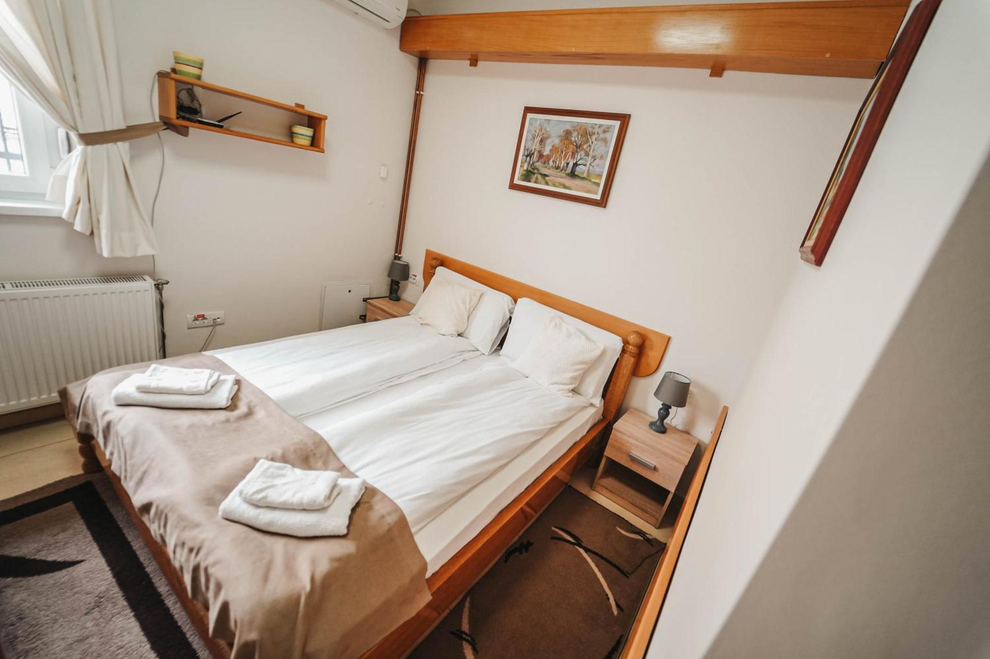 סרמסקה מיטרוביקה B&B Passage מראה חיצוני תמונה