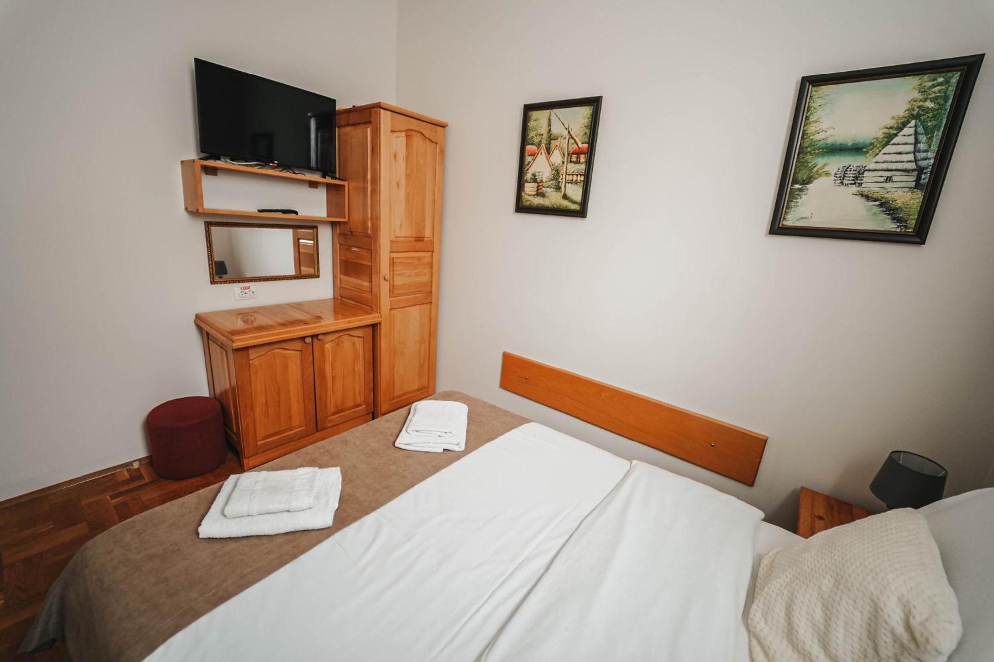 סרמסקה מיטרוביקה B&B Passage מראה חיצוני תמונה