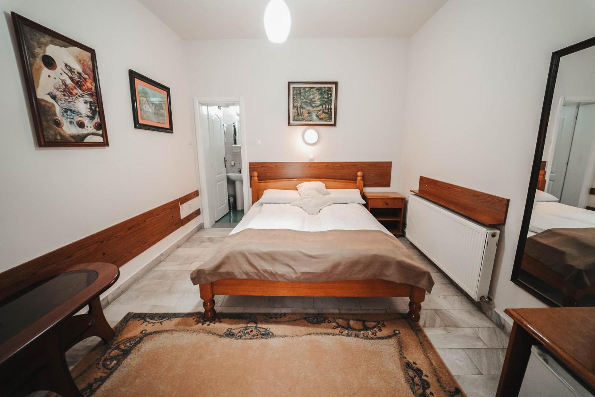 סרמסקה מיטרוביקה B&B Passage מראה חיצוני תמונה