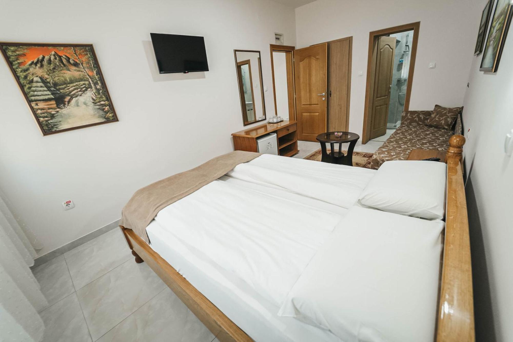 סרמסקה מיטרוביקה B&B Passage מראה חיצוני תמונה