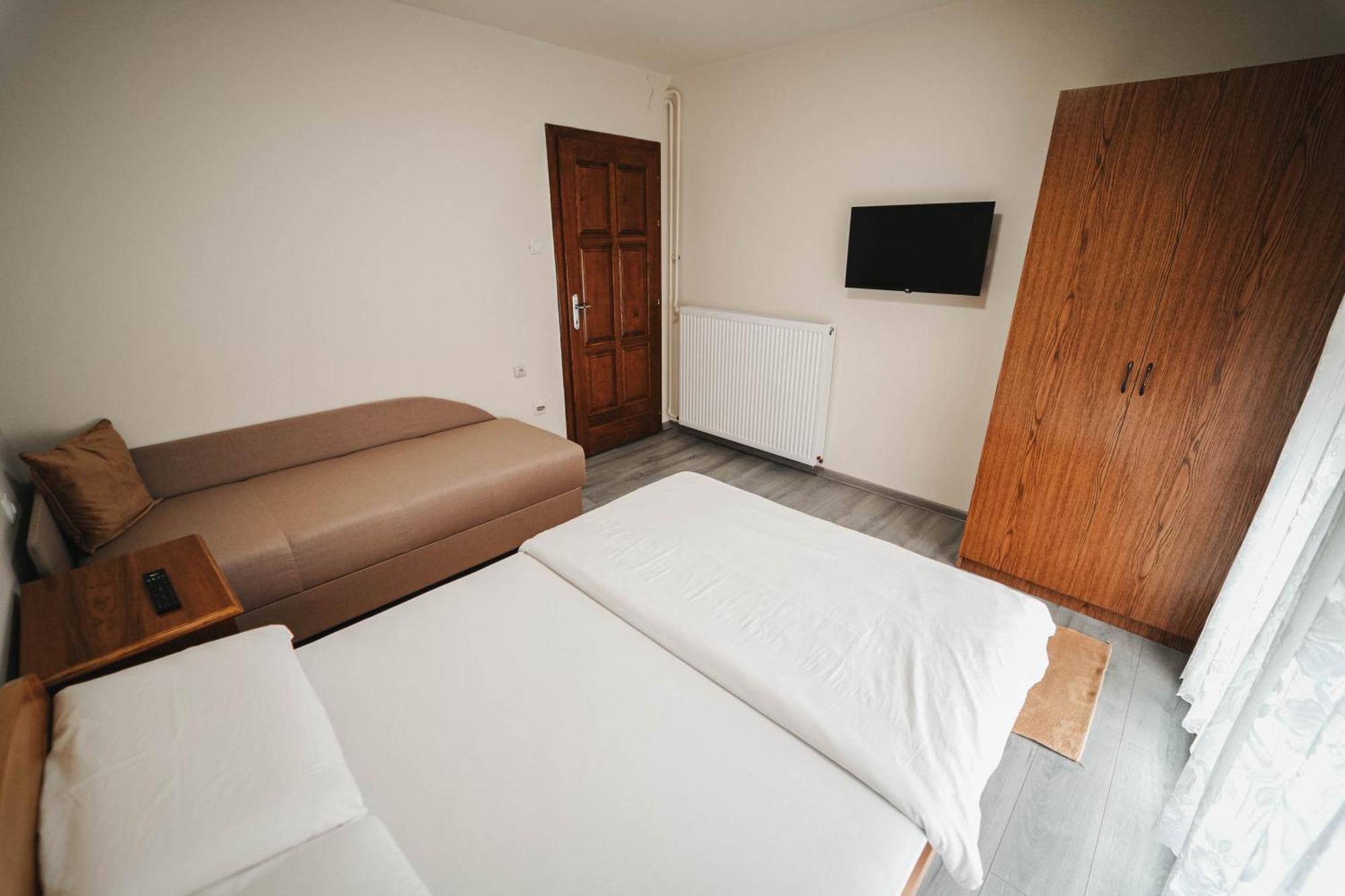 סרמסקה מיטרוביקה B&B Passage מראה חיצוני תמונה