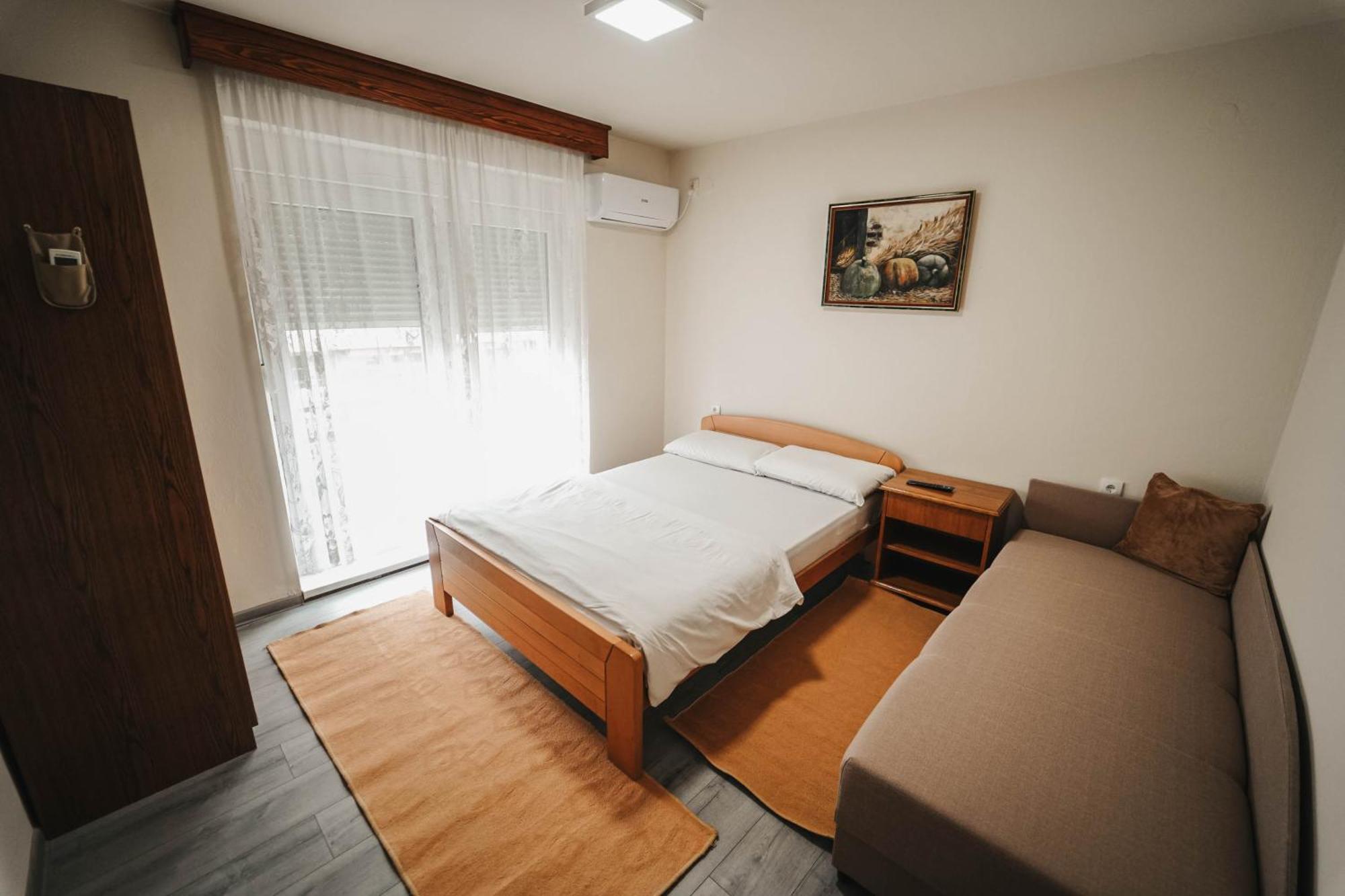 סרמסקה מיטרוביקה B&B Passage מראה חיצוני תמונה