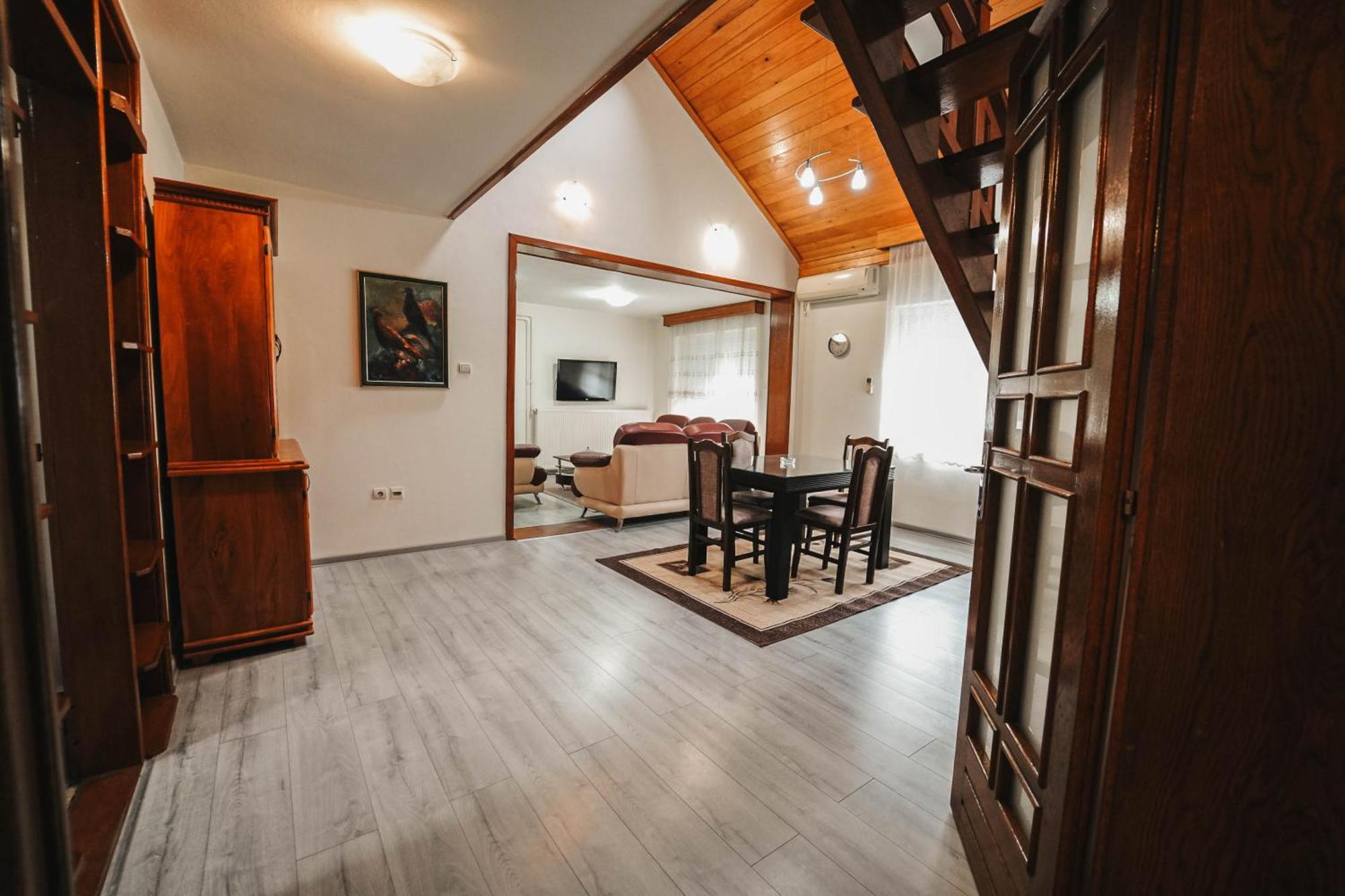 סרמסקה מיטרוביקה B&B Passage מראה חיצוני תמונה